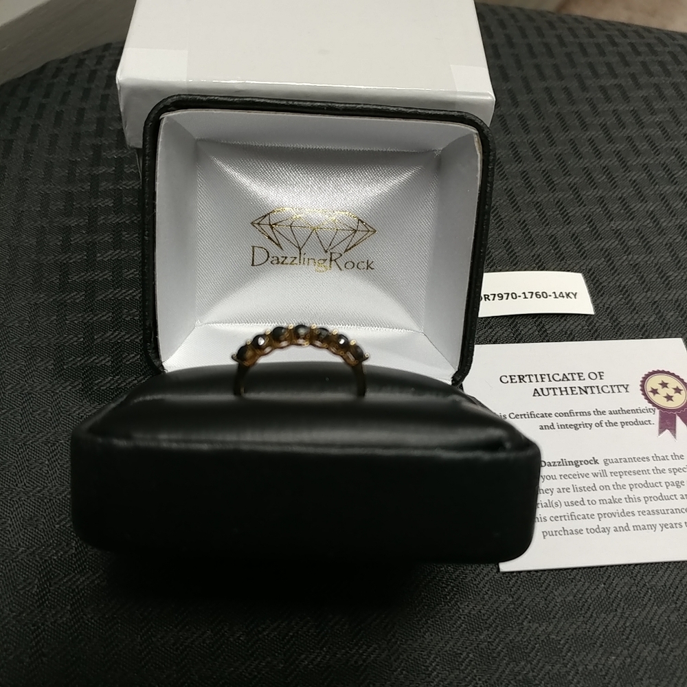 .50 ct. Black Diamond Band 14K Yellow Gold Ring Seven Round Stones Size 7 - Picture 8 of 16
